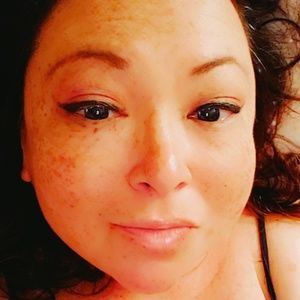 Meet your Posher, Angele